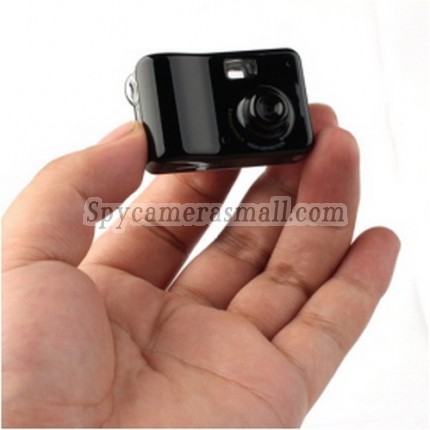 spy day - 8 MP HD Video Recorder Mini Camera (PC Camera +Motion Detection)